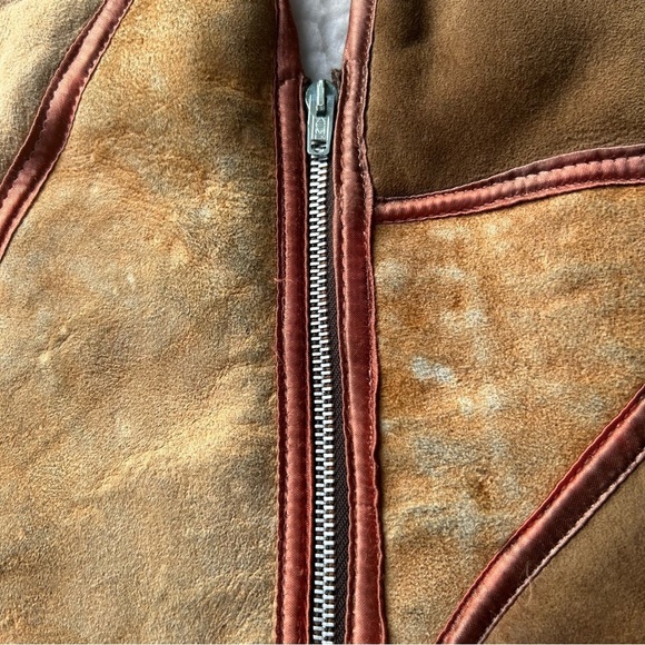 Vintage Handmade Genuine Sherpa Patchwork Vest - Picture 7 of 16